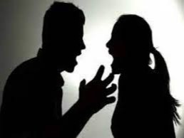 पहले चाकू से जानलेवा हमला किया, बीच-बचाव करने आए मां-बाप को भी पीटा|लखनऊ,Lucknow - Dainik Bhaskar