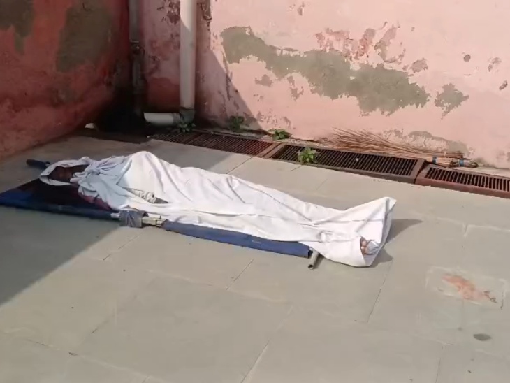 राजकुमार की बॉडी कल चिड़ावा अनाजमंडी के पास रेलवे ट्रैक पर मिली थी। शव बीडीके हॉस्पिटल में है।