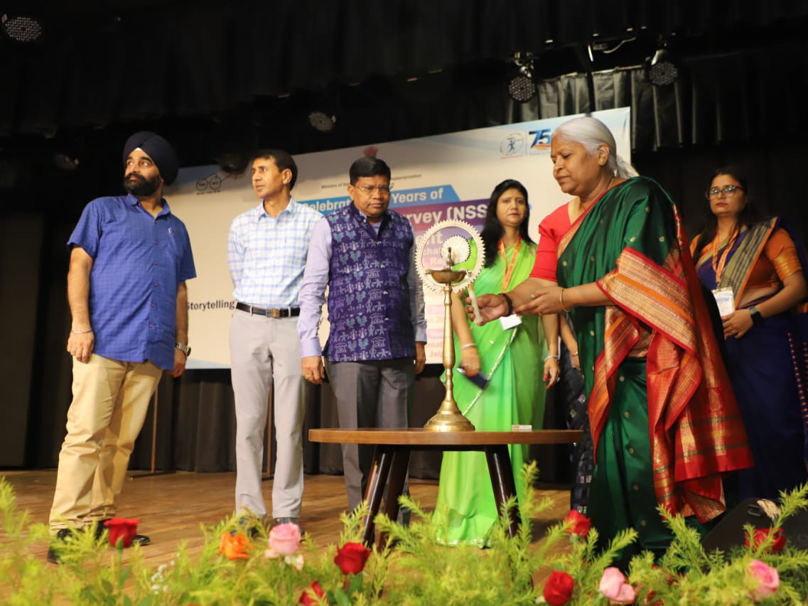 डॉ. हरदीप सिंह चोपड़ा ने स्वागत भाषण दिया। चंद्रमणि शर्मा ने कार्यक्रम का परिचय दिया। महानिदेशक गीता सिंह राठौर मुख्य अतिथि थीं।