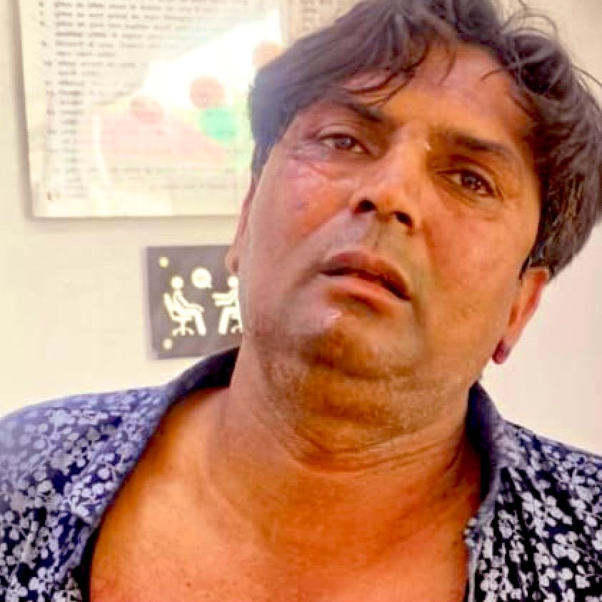 आरोपी राजेश भाई खिमजी रिक्शा चालक है। गुजरात के राजकोट का रहने वाला है।