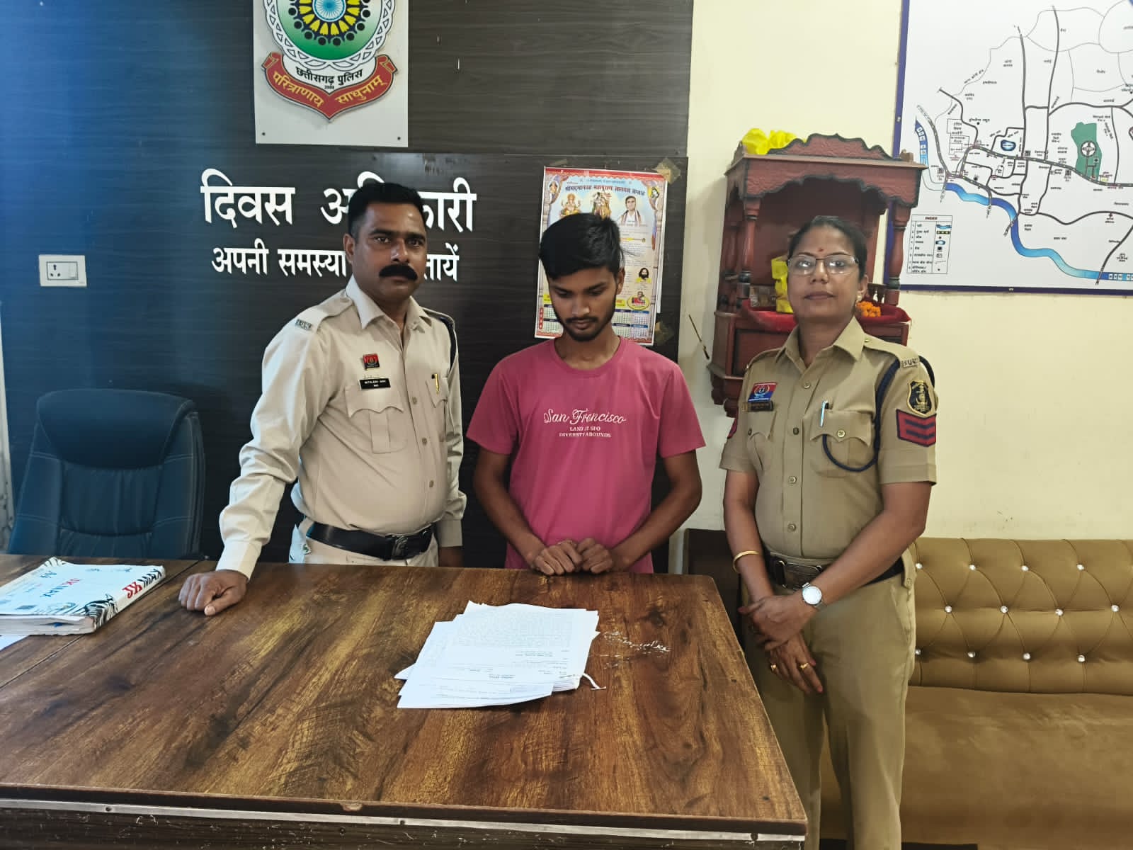 पुलिस ने केस दर्ज कर आरोपी युवक को गिरफ्तार किया है।