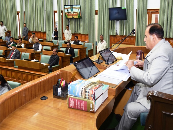 हिमाचल विधानसभा की कार्यवाही का संचालन करते हुए स्पीकर कुलदीप सिंह पठानिया (फाइल फोटो)