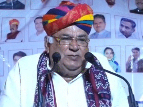 कर्नल सोनाराम ने बीजेपी से बगावत कर जैसलमेर-बाड़मेर सीट से चुनाव लड़ा था।