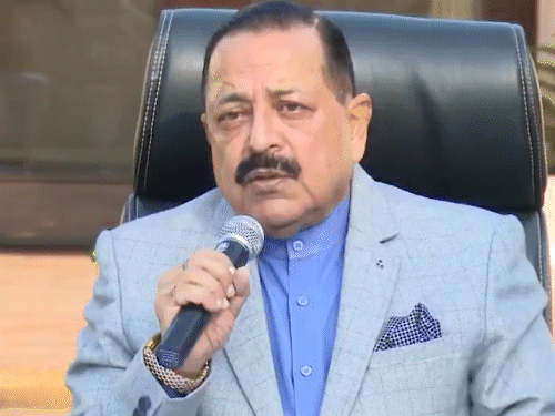 अंतरिक्ष राज्य मंत्री डॉ. जितेंद्र सिंह ने बताया था कि 2025 के अंत तक या 2026 की शुरुआत में गगनयान मिशन के तहत पहला भारतीय अंतरिक्ष यात्री अंतरिक्ष में जाएगा।