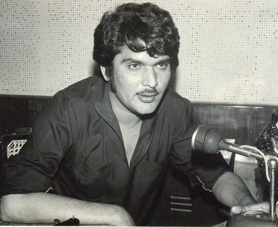 'मी जिवंत आहे': मृत्यूच्या बातमीवर रझा मुराद म्हणाले- अनेकदा सांगितले आहे की मी जिवंत आहे, आता माझा घसाही कोरडा पडलाय रझा मुराद हे बॉलिवूड अभिनेत्री झीनत अमान यांचे चुलत भाऊ आहेत.