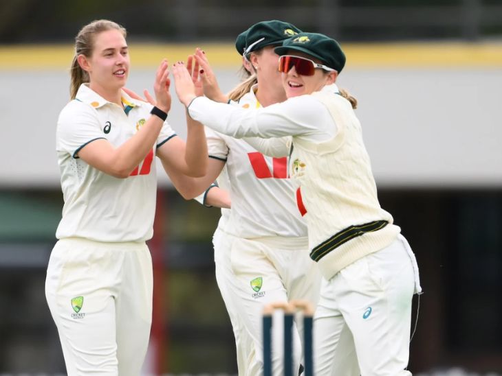 Matlan Brown took 3 wickets.