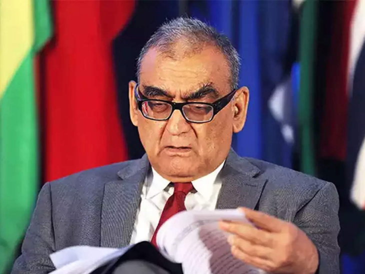Justice Markandeya Katju has been judges of the Supreme Court from 20 April 2006 to 19 September 2011. - Dainik Bhaskar