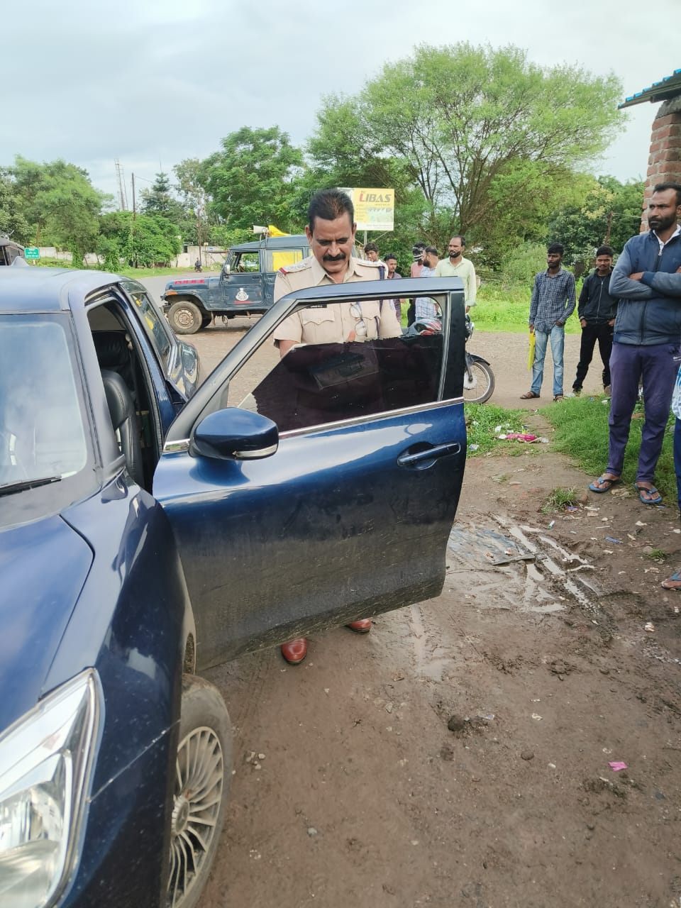 काले शीशे लगाने वालों को दी सख्त हिदायत