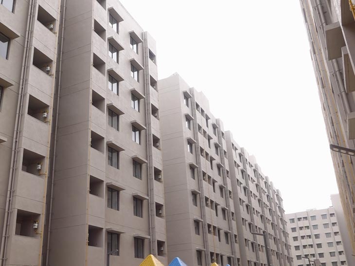 रामापीर टेकरा में 133.42 करोड़ रुपये की लागत से तैयार किए गए 1,449 फ्लैट्स।