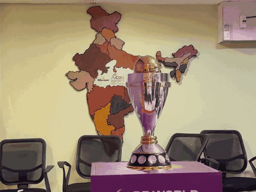 The World Cup trophy reached Dainik Bhaskar office in Indore.