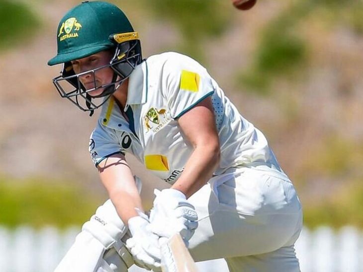 Maddy Darke scored 68 runs in the second innings for Australia. - Dainik Bhaskar