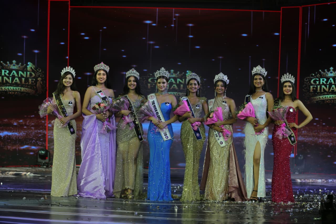 इस बार प्रतियोगिता में कुल 8 खिताब प्रदान किए गए हैं।