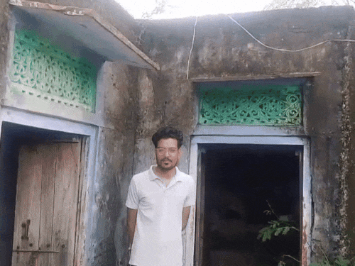 चोरों ने बंद पड़े सूने मकान को निशाना बनाया और चोरी कर भाग गए।