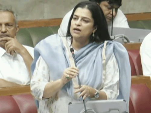 Minister Shruti Chaudhary speaking in the assembly and former Chief Minister Bhupendra Singh Hooda.