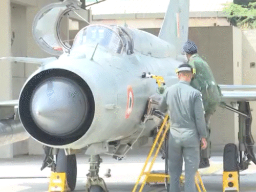 Air Force Chief Air Chief Marshal AP. Singh flew in MIG-21 at the Naal airbase in Bikaner.