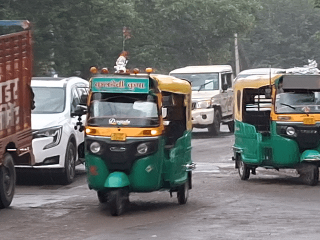 बारिश की वजह से लोगों ने राहत की सांस ली।