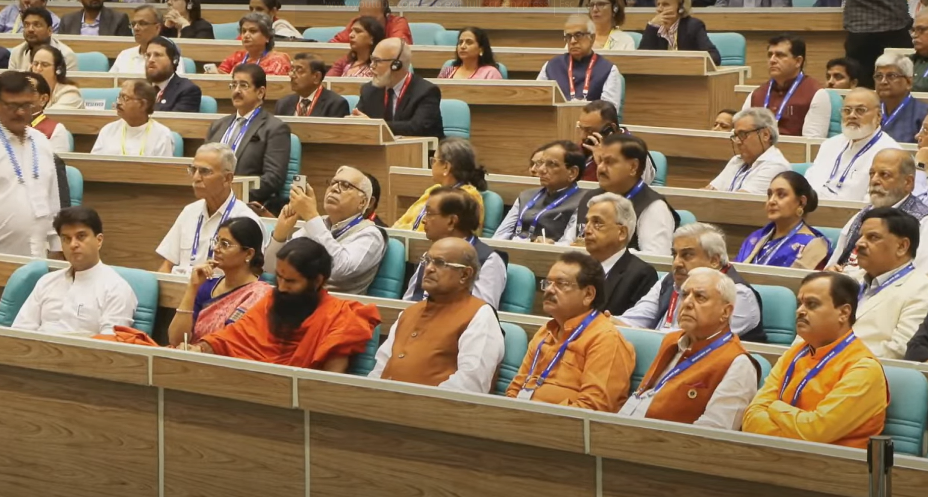 भागवत म्हणाले- प्रत्येकाच्या श्रद्धेचा आदर केला पाहिजे: म्हणाले- हिंदू राष्ट्राचा सत्तेशी काहीही संबंध नाही, 40 हजार वर्षांपासून अखंड भारताचा डीएनए एक भागवत म्हणाले- प्रत्येकाच्या श्रद्धेचा आदर केला पाहिजे: म्हणाले- हिंदू राष्ट्राचा सत्तेशी काहीही संबंध नाही, 40 हजार वर्षांपासून अखंड भारताचा डीएनए एक