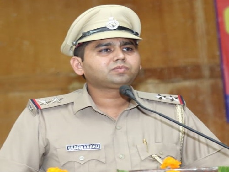 जानकारी देते हुए एसएचओ