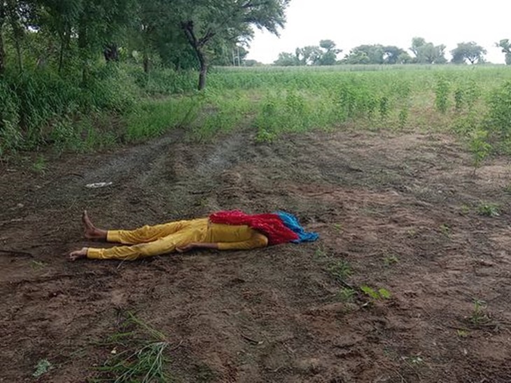 13 अगस्त को खेत में लेडी टीचर मनीषा की लाश मिली थी।