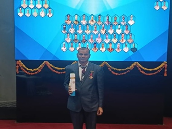 भिवानी के रिटायर्ड CRPF जवान वीरता पदक से सम्मानित:  नक्सलियों का डटकर किया था मुकाबला; रिटायरमेंट के सवा साल बाद मिला सम्मान – Bhiwani News