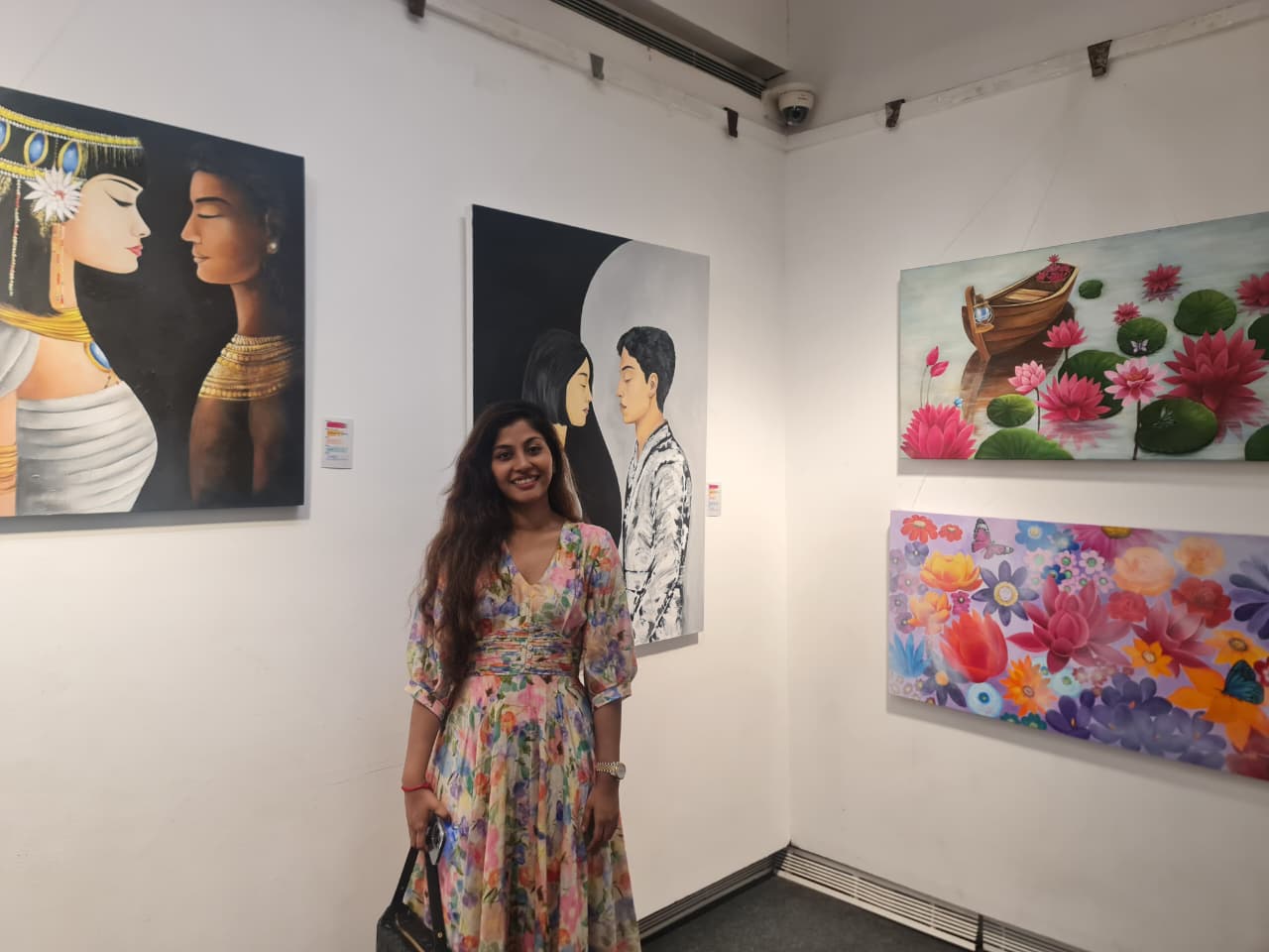 यह एग्जीबिशन कला प्रेमियों के लिए देखने योग्य आकर्षण बनी हुई है।