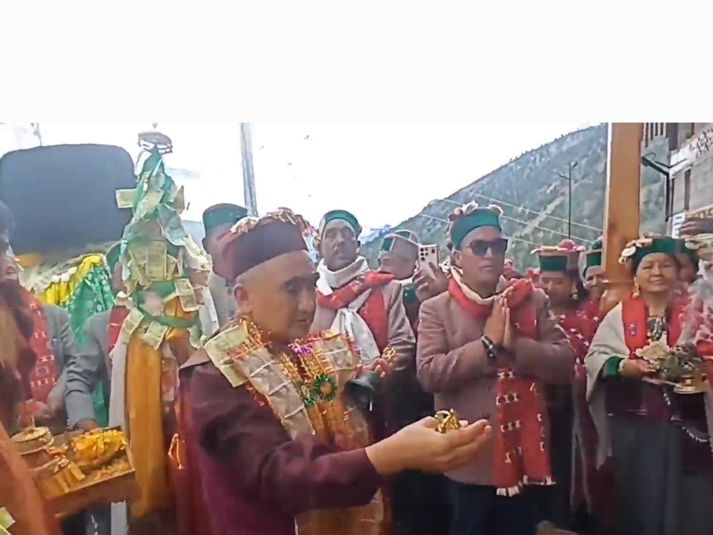 किन्नौर के ज्ञाबुंग में डेढ़ करोड़ का देवता मंदिर:  मंत्री नेगी ने किया वर्चुअल लोकार्पण, मेहमानों को टोपी की भेंट – Kinnaur News