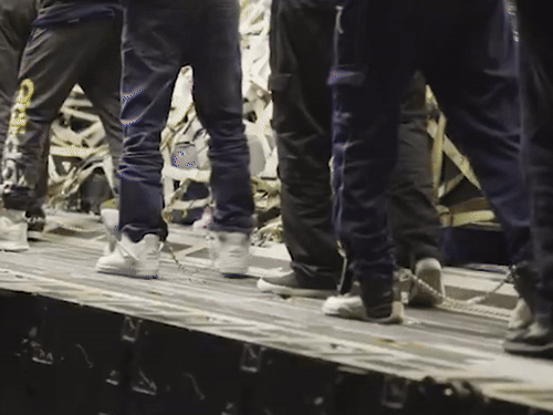 अमेरिका ने 2025 में शुरुआती 7 महीने में अब तक 1703 भारतीय नागरिकों को भारत डिपार्ट किया है। इनमें 1562 पुरुष और 141 महिलाएं शामिल हैं।