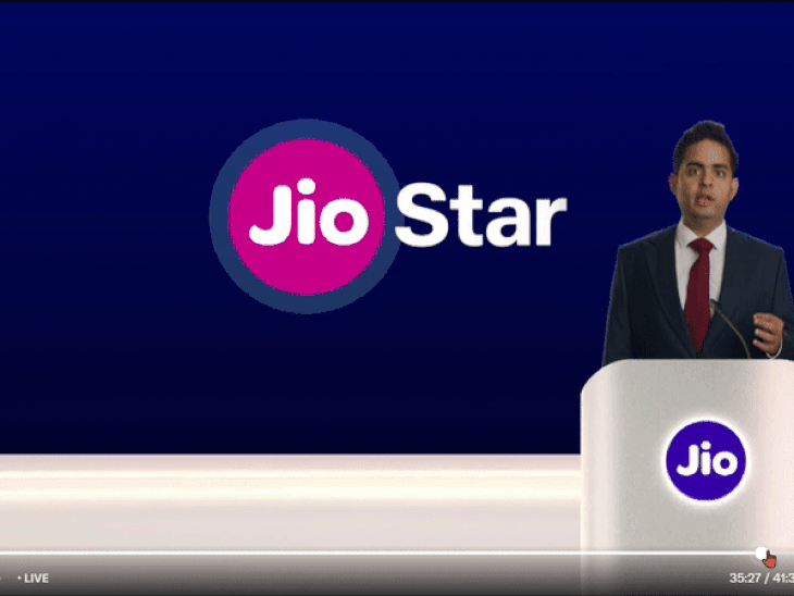'वॉयस प्रिंट के साथ JioHotstar एप पर यूजर्स अपनी भाषा में अपने फेवरेट स्टार्स की असली आवाज सुन सकते हैं। इसमें परफेक्ट लिप-सिंक सबसे नेचुरल अंदाज में मिलेगा।