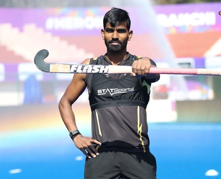 सोनीपत का सुमित कुराड़ भी खेल रहे हैं