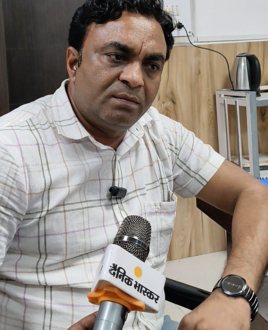 अनुराग सिंह, कार्यपालन यंत्री