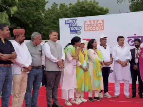 रोटरी क्लब ऑफ जोधपुर संस्कार ने लंगड़ी एक्सप्रेस कार्यक्रम रेलवे स्टेडियम में आयोजित किया था।