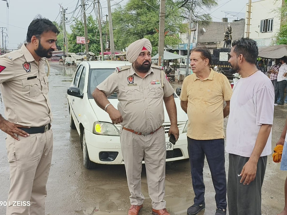 फाजिल्का में शराब की ओवरडोज से व्यक्ति की मौत:  सड़क पर मिला शव, भाई-भतीजे का अंतिम संस्कार से इनकार – Abohar News