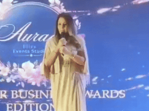 बालीवुड फिल्म स्टार महिमा चौधरी