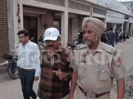 लुधियाना में 50 लाख लूट मामले में FIR दर्ज:  10 से 12 लाख कैश होने का जिक्र किया; स्कूटी पर आया था लुटेरा – Ludhiana News