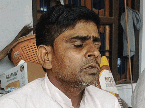 Satbir, brother of Chetram alias Ikram giving information about the case.