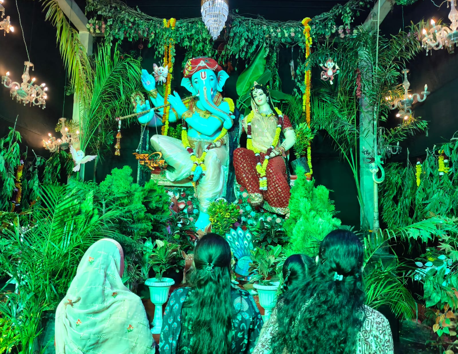 मेवाड़ मंच की ओर से मालीवाड़ा में सावन भादों का बगीचा सजाया गया।
