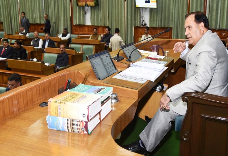 हिमाचल विधानसभा की कार्यवाही का संचालन करते हुए स्पीकर कुलदीप सिंह पठानिया