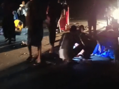 There was chaos in the people after the accident.