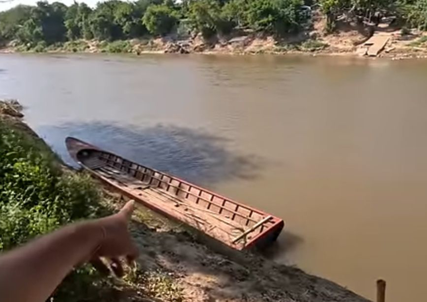 भारत के कुछ युवकों को भारतीय सीमा से नाव के जरिए म्यांमार तक पहुंचाया गया।