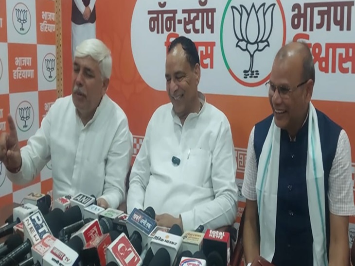 State President Mohan Lal Baroli talking to reporters in Rohtak's BJP office.