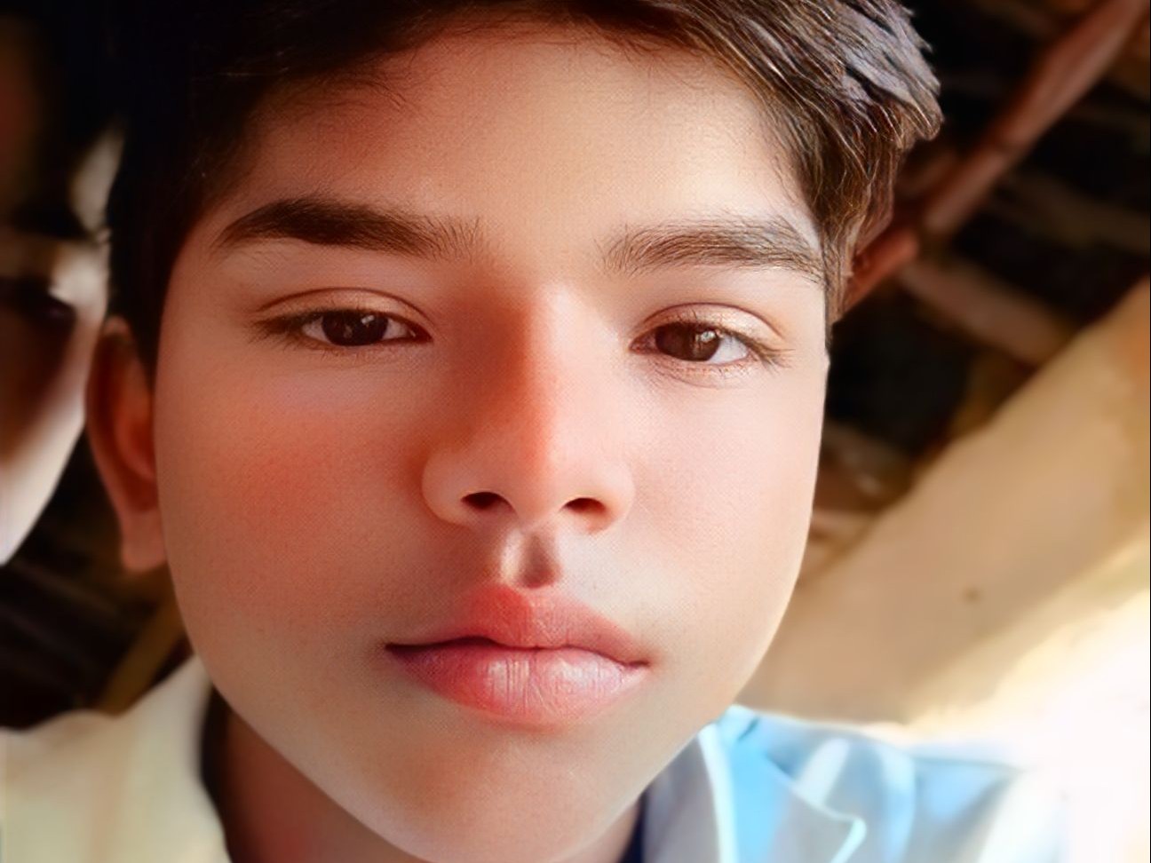 A 14-year-old boy reached the track while playing, died after being hit ...