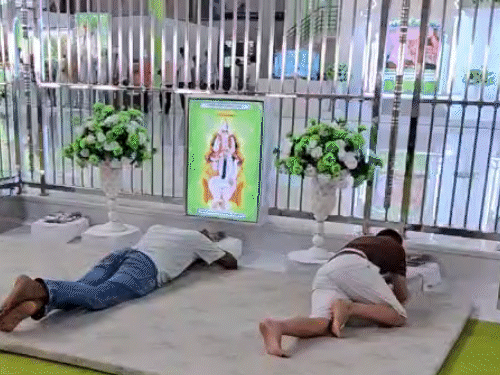 Rampal's supporters worship him like God.