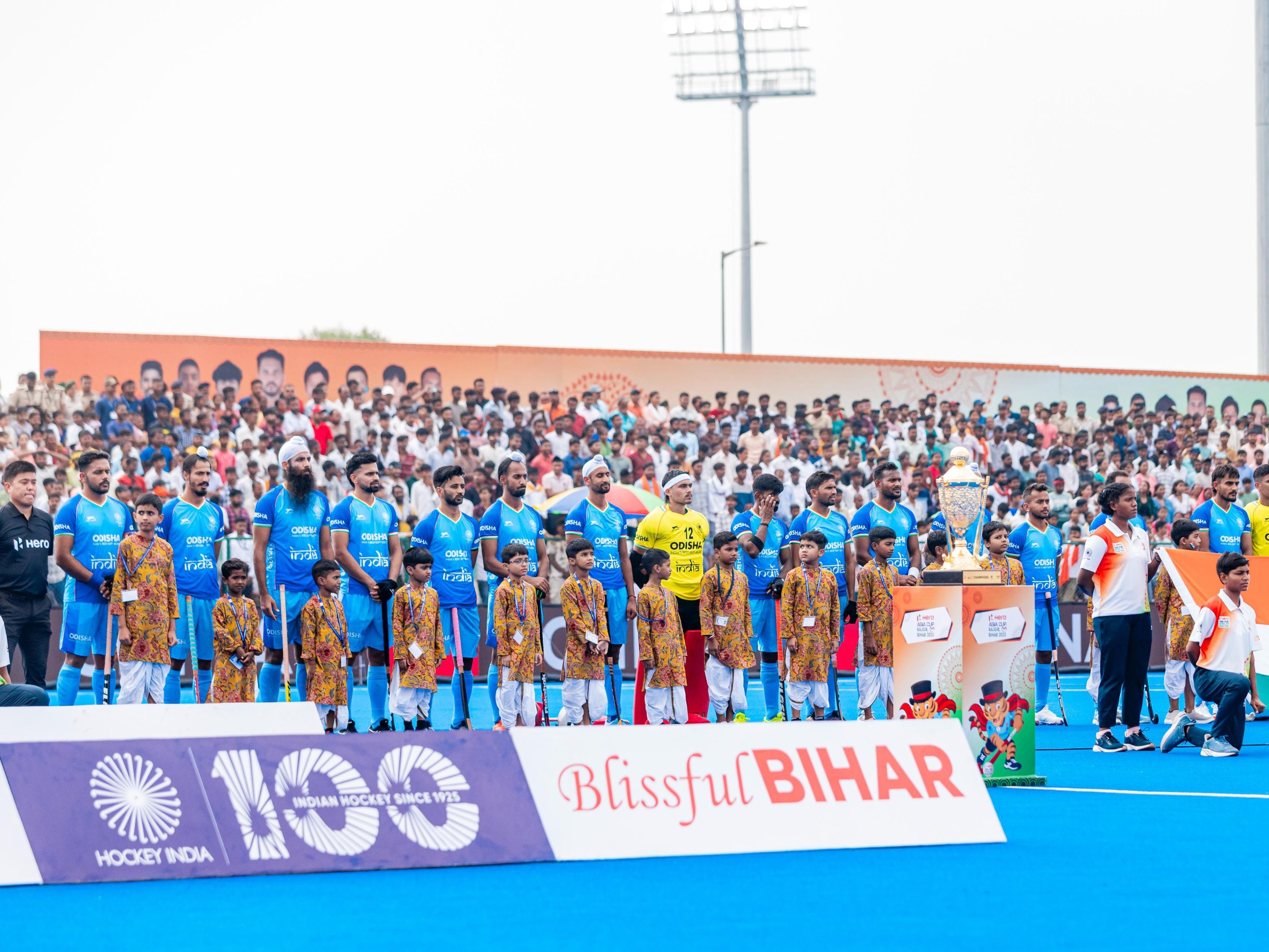 India won the first match against China in the group stage 4-3. - Dainik Bhaskar