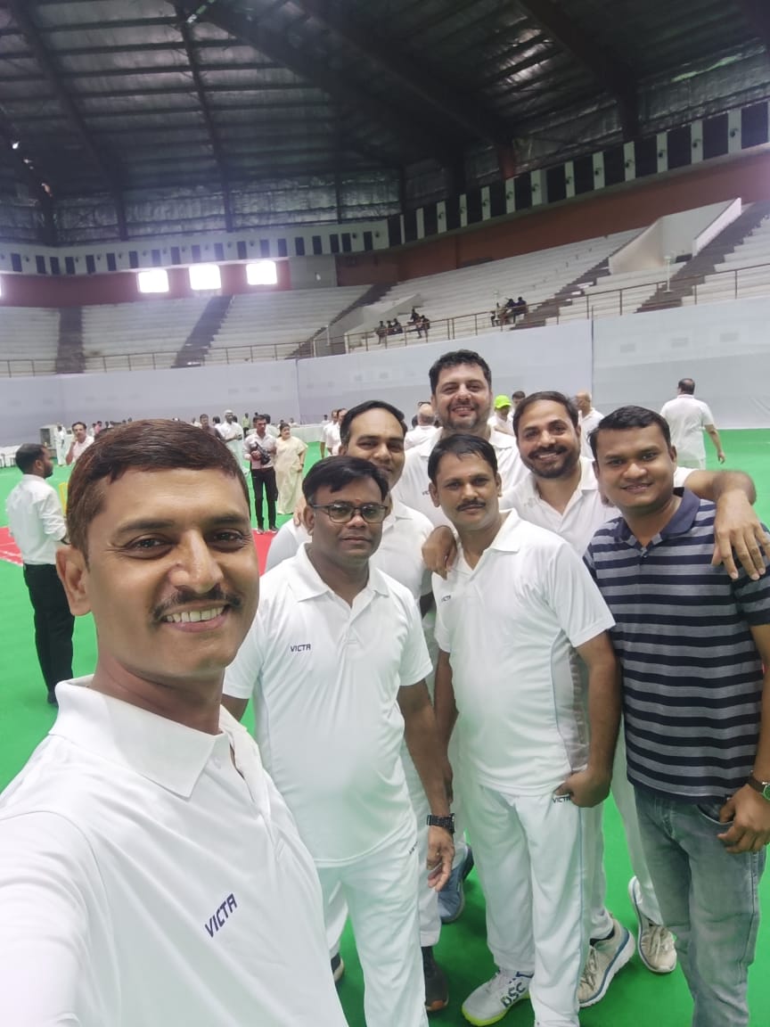 जस्टिस टीम ने 12 ओवर में बनाए 216 रन।