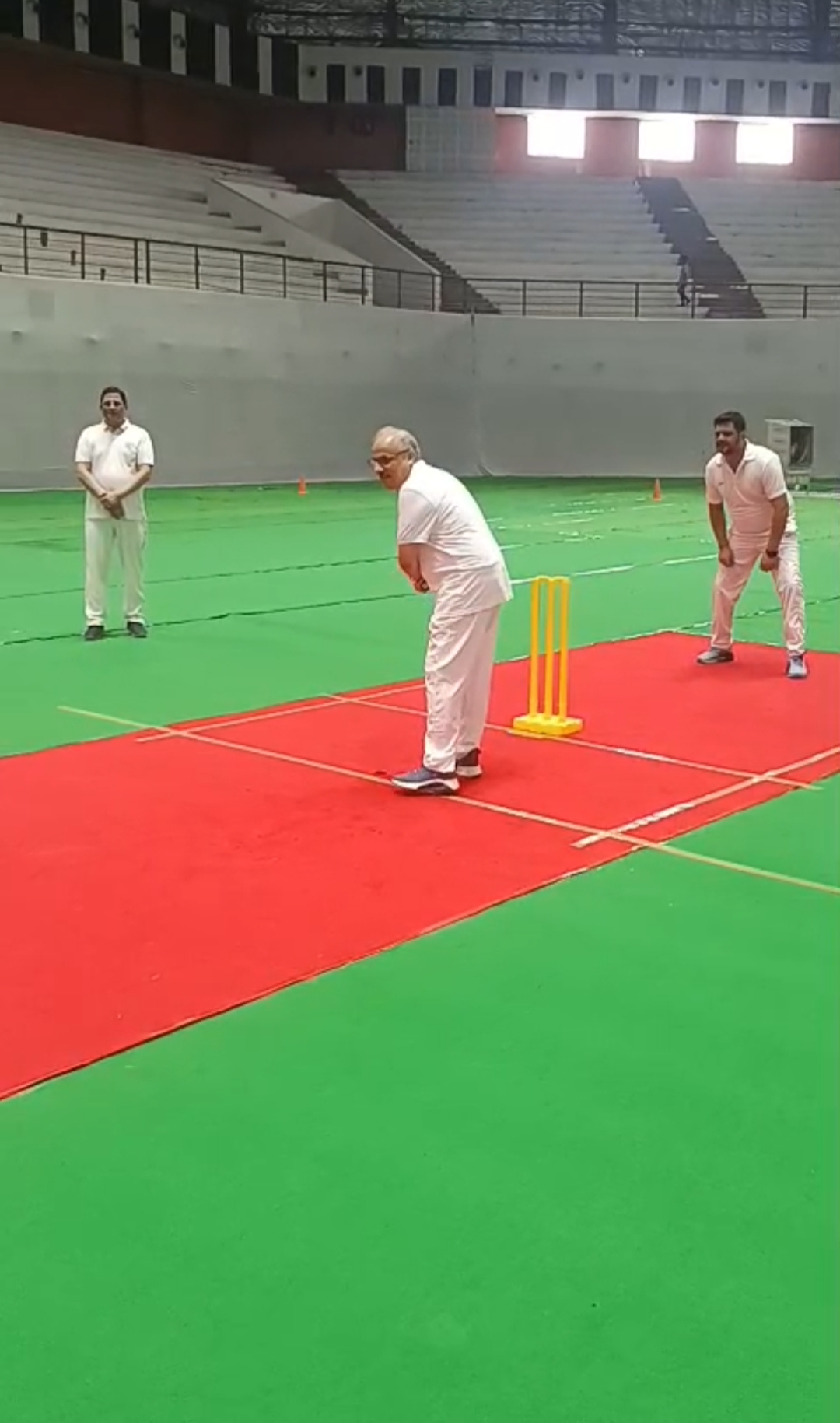 जस्टिस टीम ने टॉस जीतकर की पहले बल्लेबाजी।