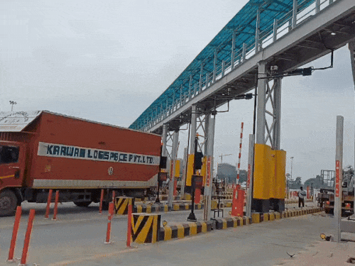 UER-2 के बाद गुरुग्राम में द्वारका एक्सप्रेसवे टोल का विरोध:  बजघेड़ा टोल प्लाजा पर पंचायत, हरियाणा दिल्ली के एक दर्जन गांवों के लोग जुटेंगे – gurugram News