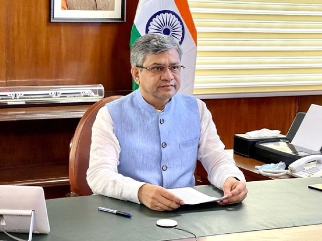 भारत सरकार ने जून 2020 में नेशनल सिक्योरिटी का हवाला देते हुए टिकटॉक समेत 59 चीनी एप्स पर बैन लगाया था। - Dainik Bhaskar