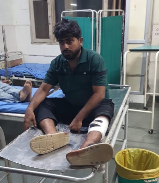 आरोपी पर 10 से ज्यादा मामले दर्ज हैं