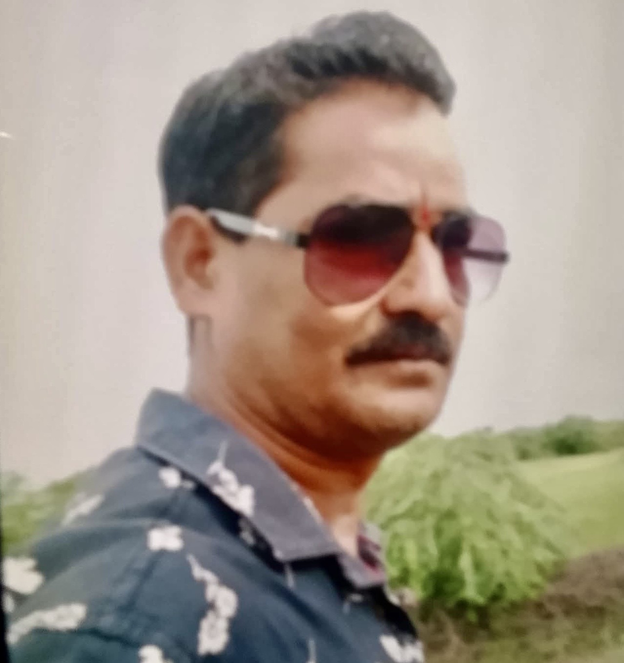 बाइक सहित नदी में बहा कैलाश ( फाइल फोटो )