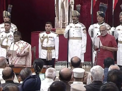 Vice President Oath Ceremony Photos Update; CP Radhakrishnan PM Modi |  Jagdeep Dhankhar BJP Congress | सीपी राधाकृष्णन भारत के 15वें उपराष्ट्रपति:  सितंबर 2030 तक होगा कार्यकाल; इस्तीफा ...